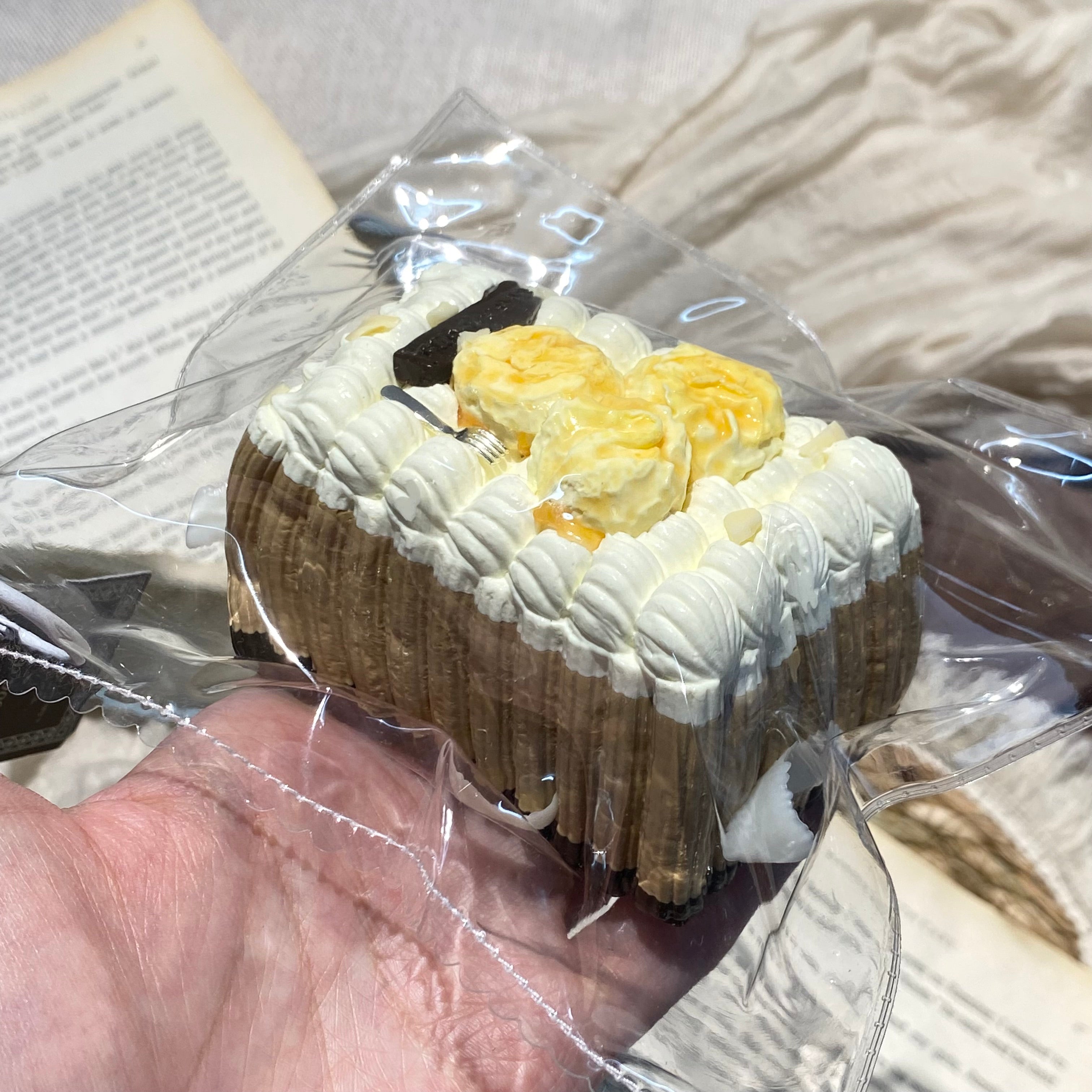 「팝콘 크림 모카 케이크」모조 음식 장식품