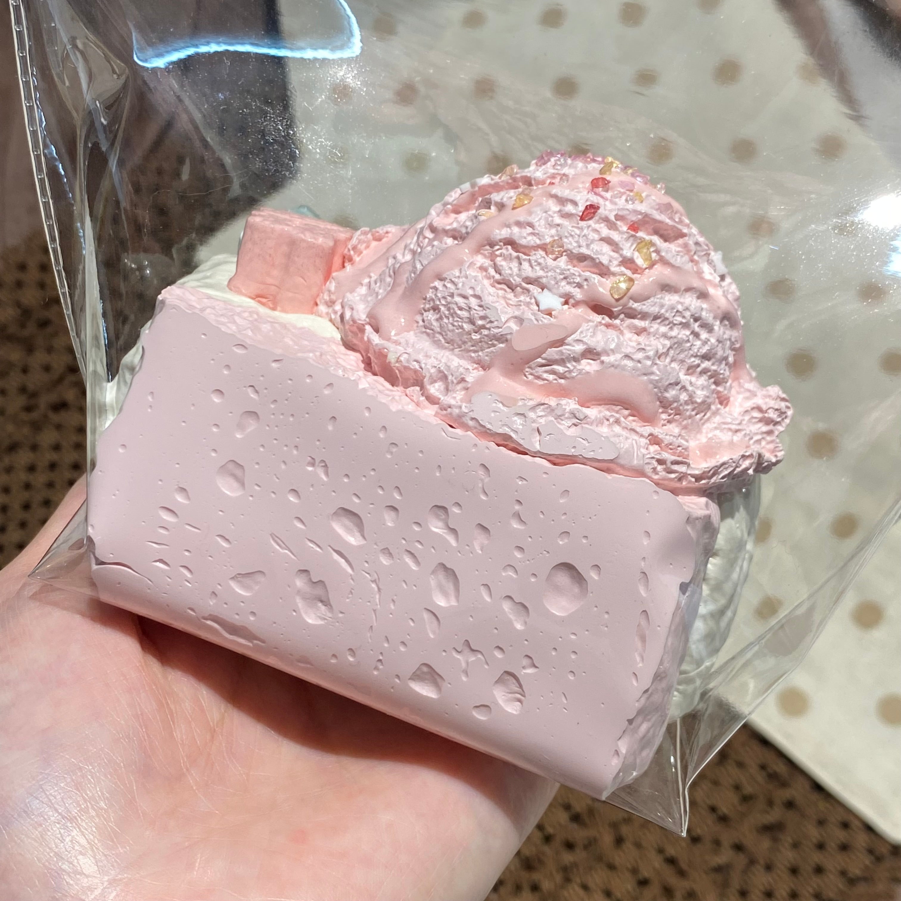 Maorong「민트 딸기 아이스크림 토스트」모조 음식 장식품
