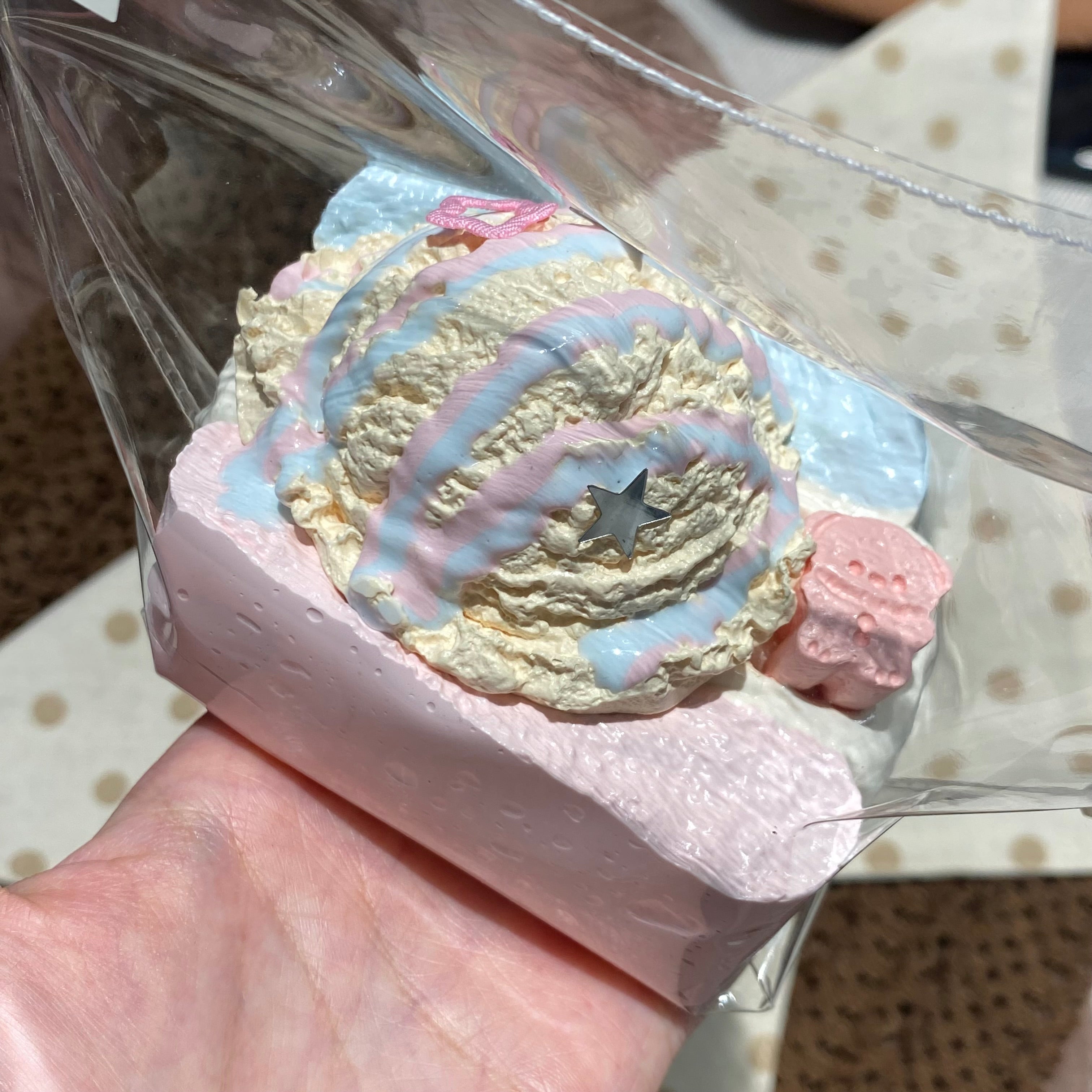 Maorong「소금 딸기 아이스크림 토스트」모조 음식 장식품