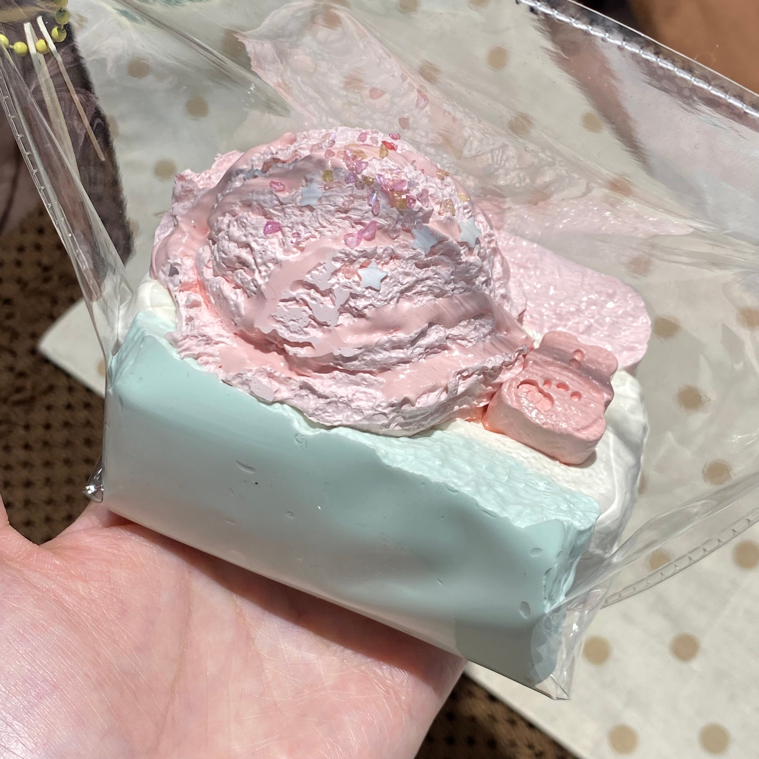 Maorong「민트 딸기 아이스크림 토스트」모조 음식 장식품