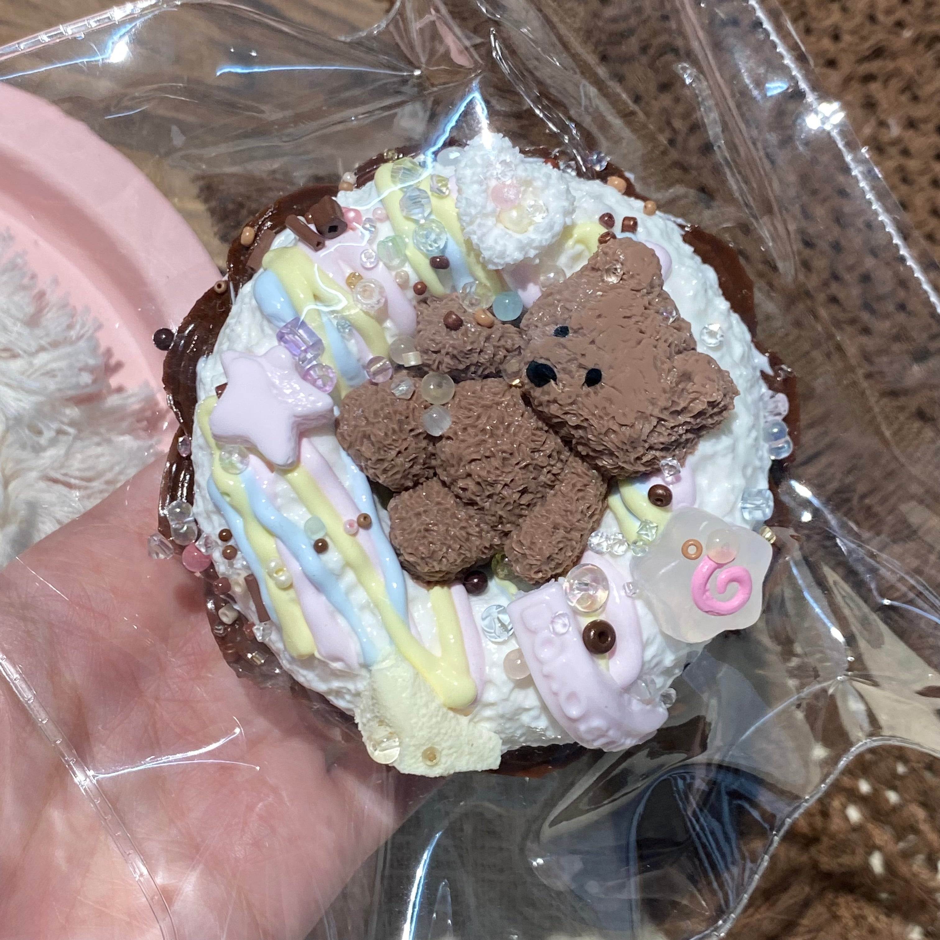 Doro studio「곰돌이 초콜릿 필링 도넛」모조 음식 장식품